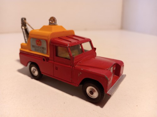 Corgi toys 477 - corgi, rover