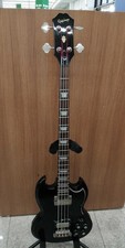 Guitare basse électrique