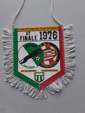 ANCIEN FANION FOOTBALL  1/2