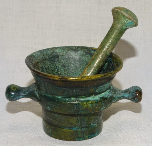 Ancien petit mortier bronze - petit,