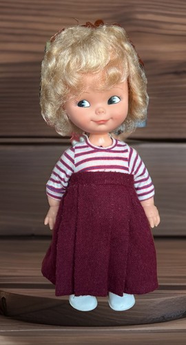 Ancienne poupée blonde - poupée,