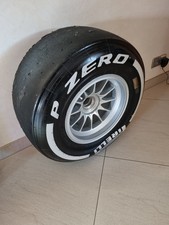 Roue Pneu Dur De Formule 1 /