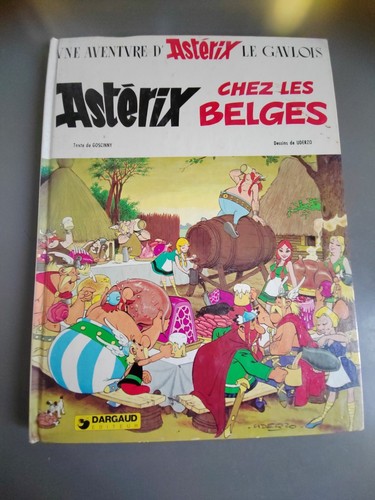 Astérix chez les - chez,