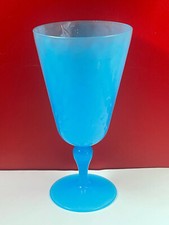 Opaline, pied douche calice