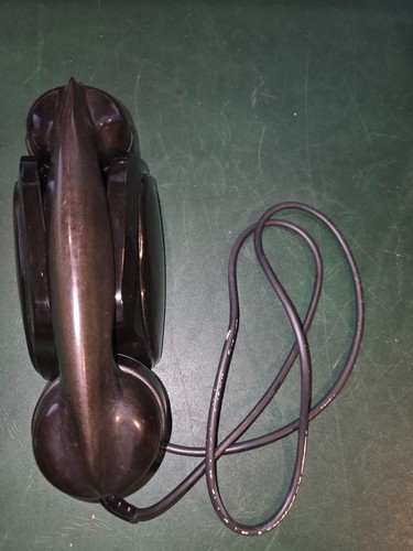Telephone mural bakelite noir - bakelite,