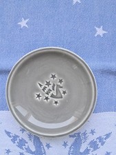 Une Coupelle  Grise  AIR