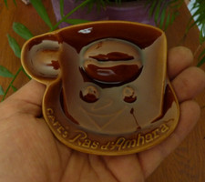 Beau cendrier publicitaire