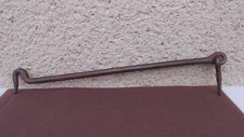 Ancien grand crochet en fer