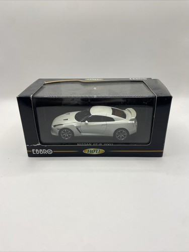 Miniature nissan gtr r35 - miniature,