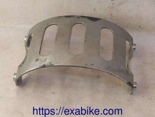 Support garde boue avant - de,