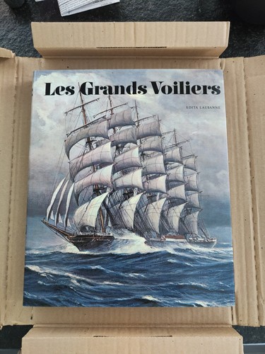 Livre les grands - livre,