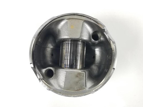 131010r070 piston toyota verso - piston,