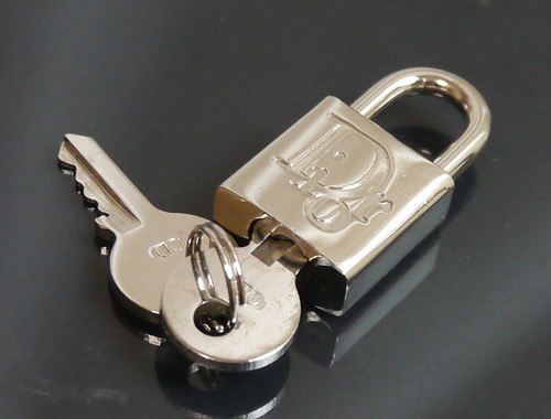 Authentique clé cadenas - clé, de