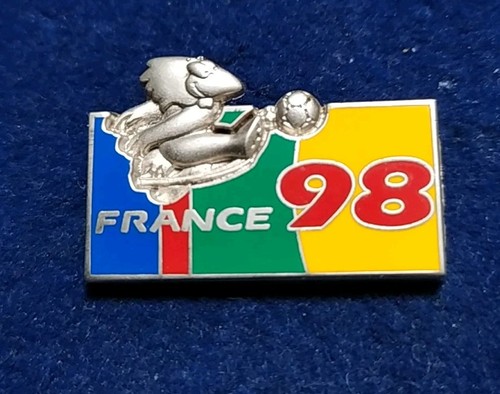Rare pins sport foot football - rare,