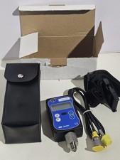 Manomètre numérique BAUMER