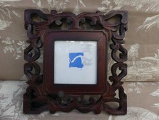 Petit cadre photo à poser suspendre Baroque bois façon acajou bon état Vintage