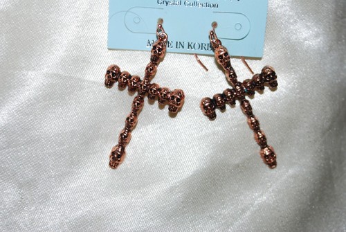 Skulls cross dangle - dangle, drop