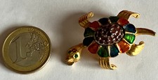 BROCHE TORTUE/ METAL DORE/ CARAPACE EN COULEURS NACREES/ XXI SIECLE