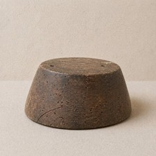 Petite forme à chapeau de