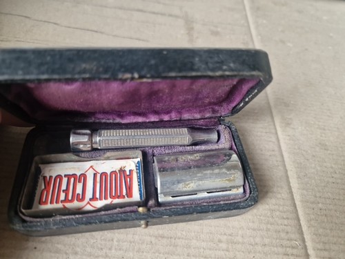 Rasoir ancien mécanique - rasoir,