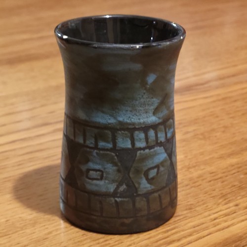 Petit vase signé maunier - signé,