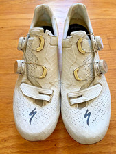 Specialized works shoes - 7,
