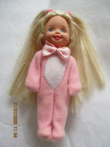 Barbie petite poupee - petite,