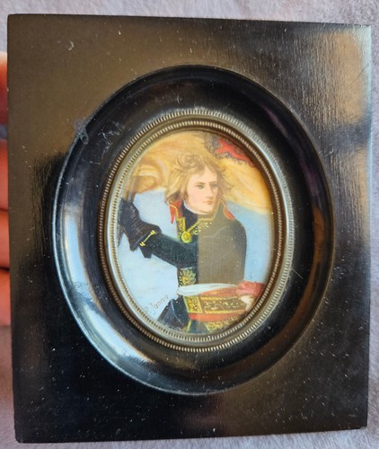 Miniature napoléon - ",
