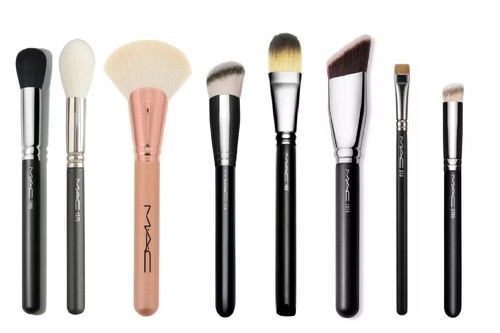 Mac cosmetics brush brand - brush, new