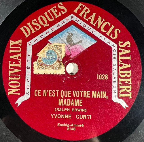 Yvonne curti n est que - yvonne, n'est