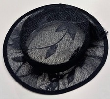 Chapeau ceremonie sisal - de,