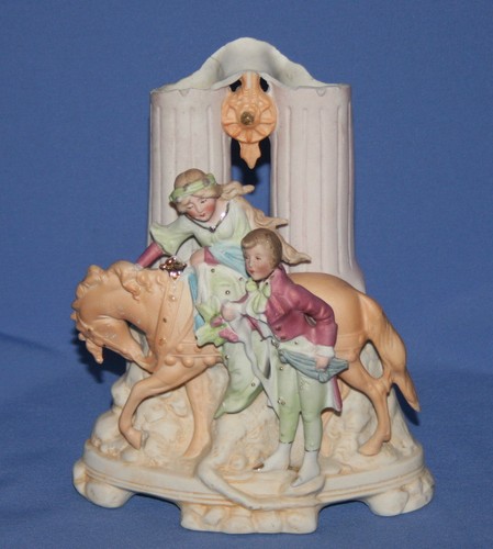 Figurine cheval couple biscuit