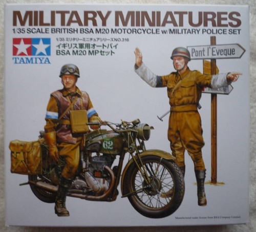 Série miniature militaire