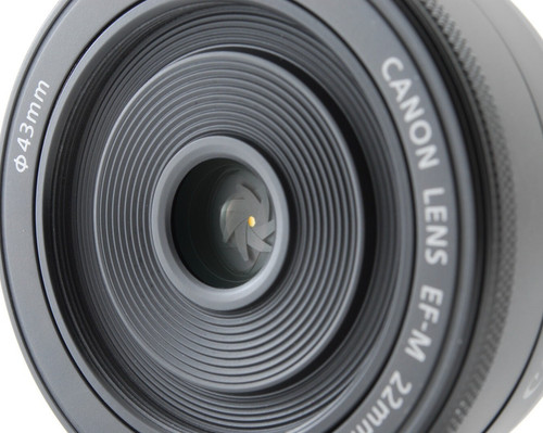 Objectif canon 22mm f 2 - ef-m,