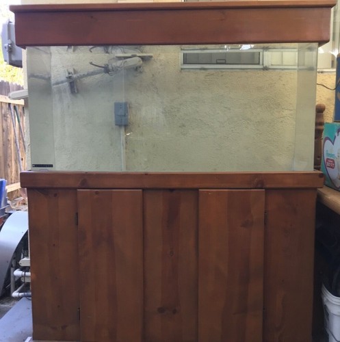 Gallon aquarium - 90, w/
