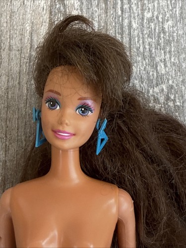 Pre owned clothes mattel - no,