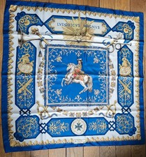Carré Foulard Hermès Ludovicus Magnus (Louis XIV) bleu tbe