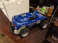 Voiture Radiocommandée Renault  Shlesser Jumping + Piles spéciale