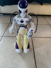 robot wowwee femisapien