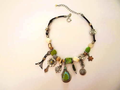 Magnifique collier créateur