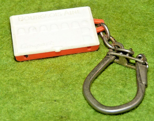 Rare porte clés boîte - , de