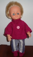 vêtements neufs pour poupée