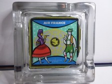 RARE GROS CENDRIER CARRE