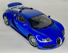 Bugatti Veyron Dark Blue/Light