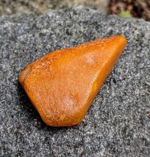 Ancien beurrier en pierre d'ambre brute ancien fossile en vrac naturel de...