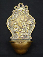 Bénitier à dosseret ancien