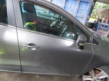 Custode avant droit (porte)