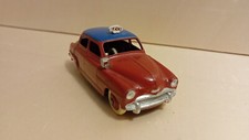 Taxi Aronde repeint - Dinky