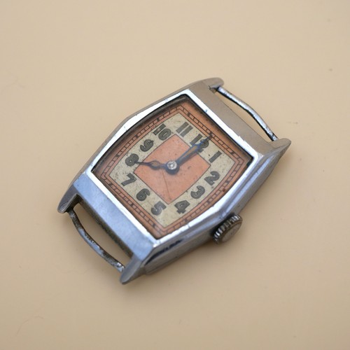 Montre mécanique art deco