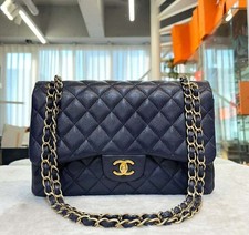 CHANEL Sac Classique Jumbo en